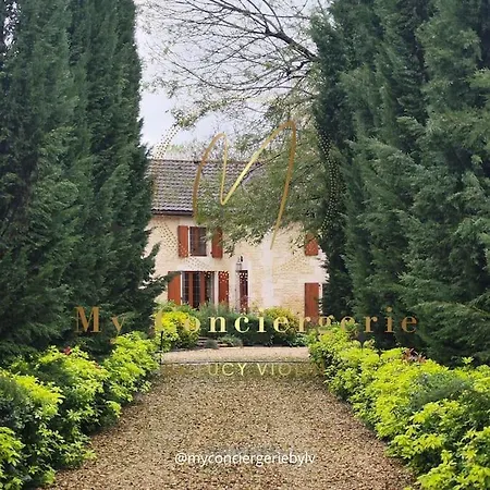 Le Moulin Du Fontcourt *